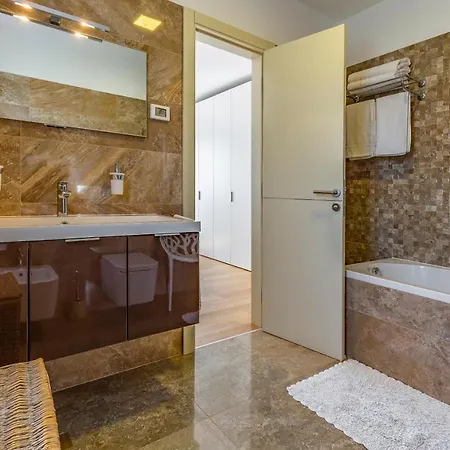 Paradiso Luxury Apartment, Rovinj Exterior photo