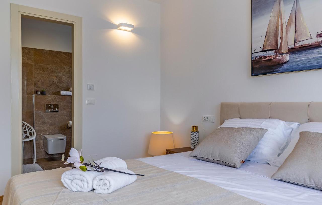 Paradiso Luxury Apartment, Appartamento *