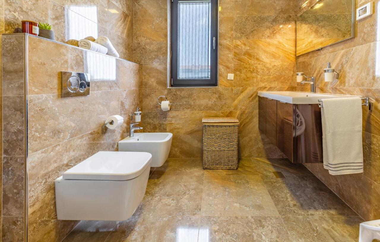 Paradiso Luxury Apartment, Apartment